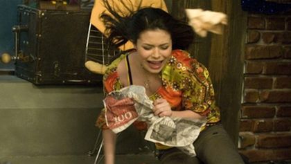 iCarly II (8/23)