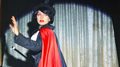 Célina a Julie si vyjely na lodi