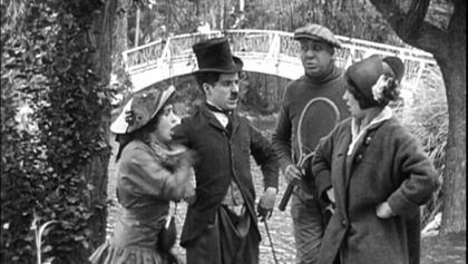 Chaplin v parku
