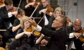 Claudio Abbado diriguje Prokofjeva a Mahlera