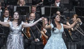 Netrebko a Eyvazov na koncertu v Salcburku