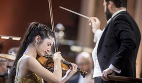 Petr Popelka a Symfonický orchestr Českého rozhlasu, Z první řady...