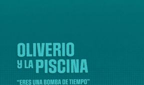 Oliver a bazén
