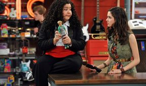 Austin a Ally (2/19)