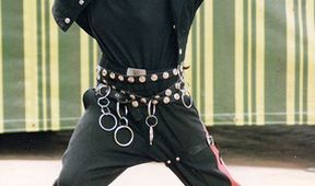 Leaving Neverland (2)