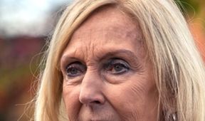 Eva Jiřičná, Klobouk dolů... Eva Jiřičná – 85 let