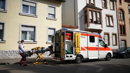 Feuer, Wasser, Erde, Luft - Retter in ihrem Element