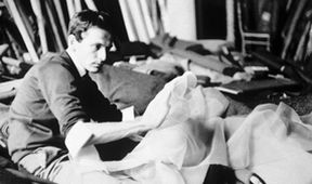 Moderní tvůrce Pierre Cardin