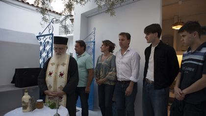 Domove, domove, sladký a řecký (2)