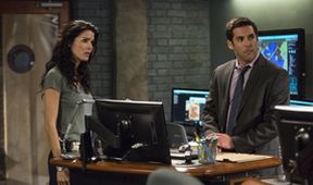 Rizzoli and Isles: Vraždy na pitevně II (12/15)