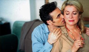 Catherine Deneuve: Okom kamery