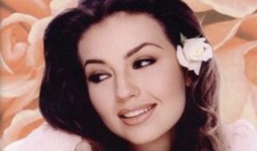 Rosalinda (16)
