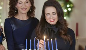 Láska, sviečky, Chanuka!