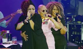 Dee Dee Bridgewater na Bayfront Jazz Festivalu, Hudební klub