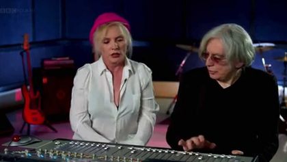 Blondie, legenda z New Yorku, Příběhy světové hudby