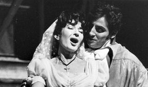 Callasová v londýnské Tosce, Velké operní hlasy… Maria Callas