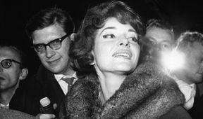 Maria Callas v roli Toscy, Velké operní hlasy… Maria Callas