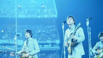 Beatles, osudy písní, Klobouk dolů