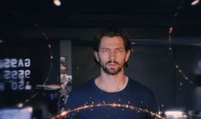 2:22 - Zeit für die Liebe