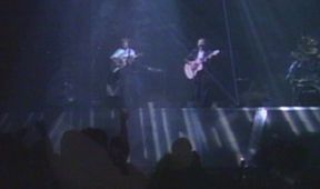 Pink Floyd - Delicate Sound of Thunder, Pop-rockové pódium