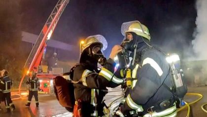 Feuer, Wasser, Erde, Luft - Retter in ihrem Element
