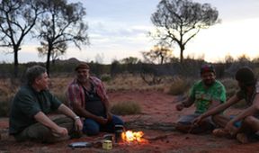 Wild Australia with Ray Mears (2)