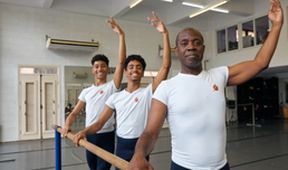 Clive Myrie: Toulky v Karibiku (15)