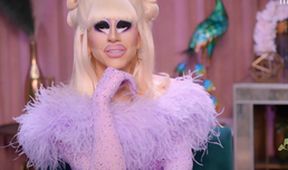 Motel Trixie: Královna transformace (1)