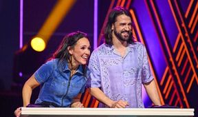 Wir gegen die! Die Kebekus Geschwister Show (1)