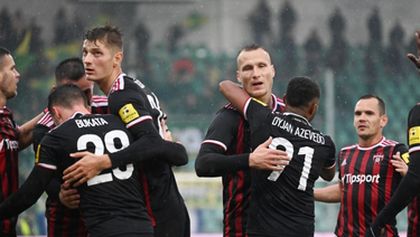 Do neba a do pekla: Spartak Trnava (2)