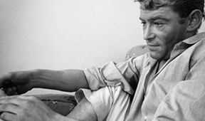 Peter O'Toole: Po nebeské cestě do Akaby, Příběhy slavných