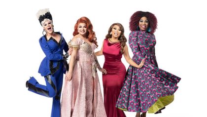 Svatební šaty od drag queen (1)