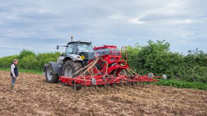 Clarksonova farma I (3)