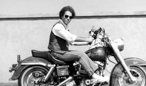 BILLY JOEL: And So It Goes (1)