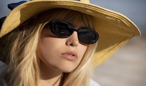 Bardot (2)