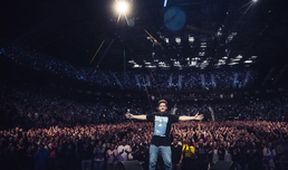 Chris Tall live! Schönheit braucht Platz