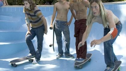 Legendy z Dogtownu, Kino Art