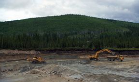 Zlato Yukonu (2)