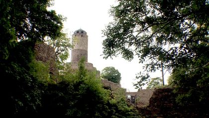 Krajinou příběhů českých hradů známých i neznámých III (9/10)