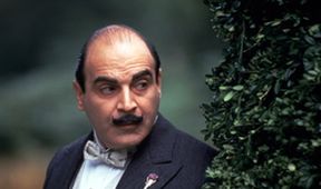Hercule Poirot - Řada 12 - Tragédie o třech jednáních XII (1/12)