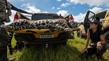 Projekt jaguár (1)