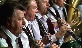 Ten kdo tančí a zpívá