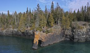 Tajemství Velkých jezer (2/3)