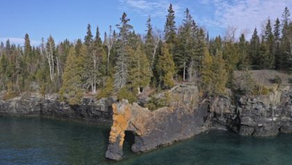 Tajemství Velkých jezer (2/3)