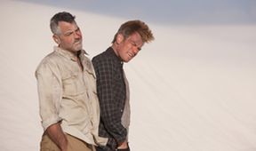 Muži, co zírají na kozy